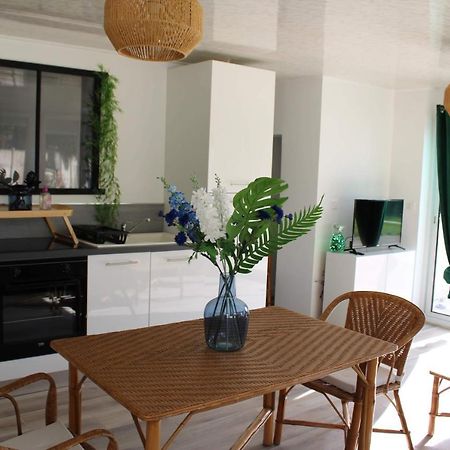 Apartmán Les Tropiques De La Baie Ponthoile Exteriér fotografie