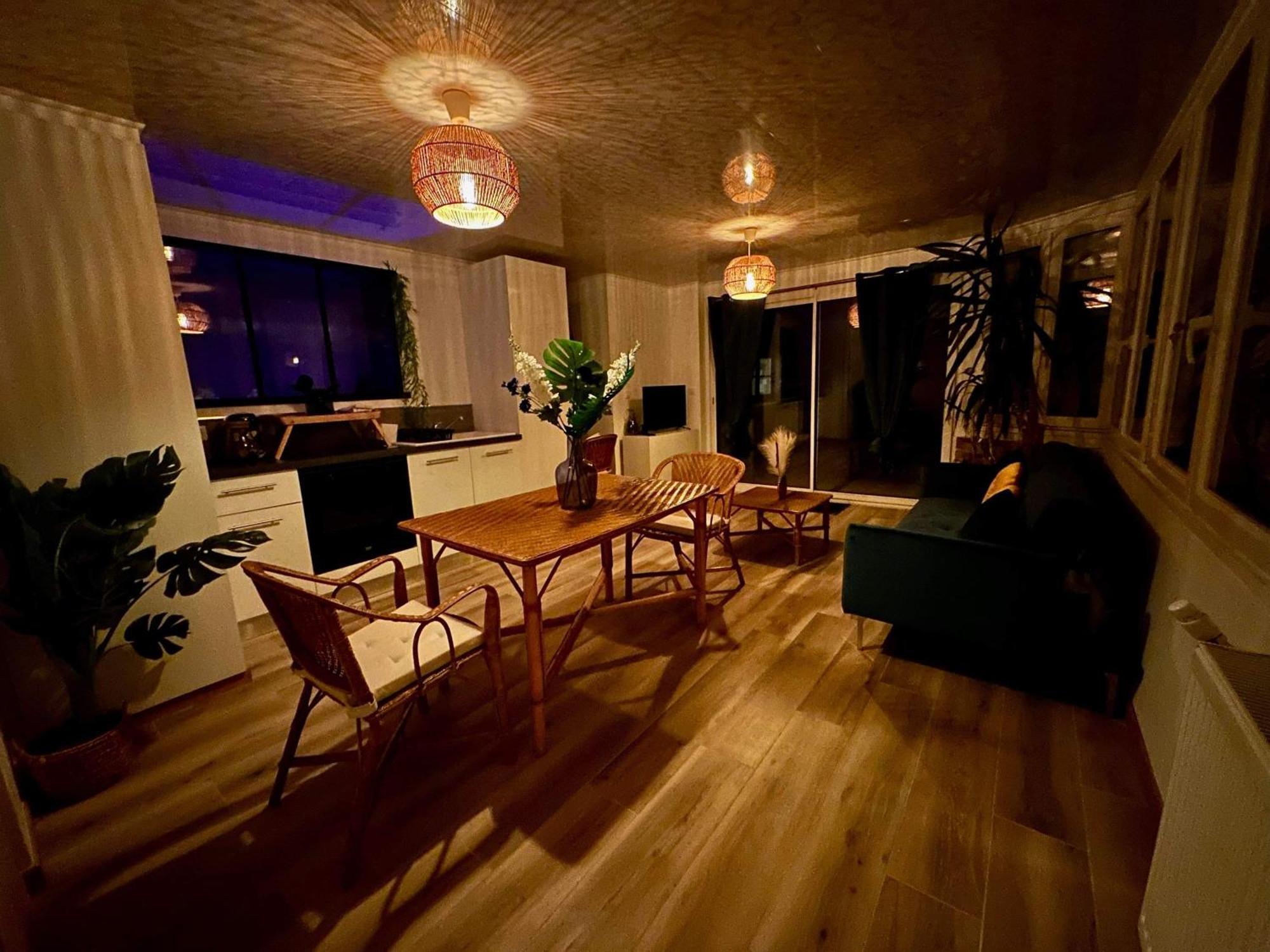 Apartmán Les Tropiques De La Baie Ponthoile Exteriér fotografie